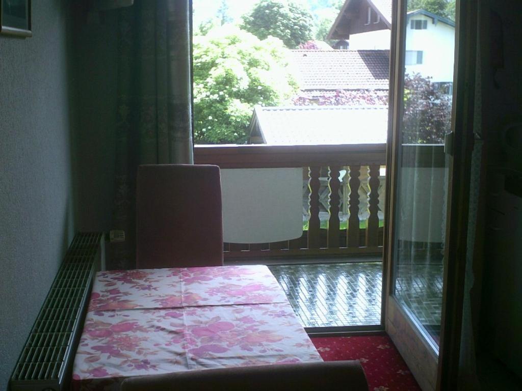 Haus Alpenblick Inkl. Chiemgaukarte Apartment โรพอลดิง ภายนอก รูปภาพ